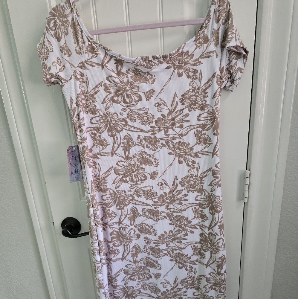 Floral Tan and White Home Accent